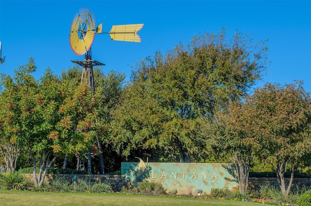 8230 Carter St, Lantana, TX 76226 - exterior space with a lawn