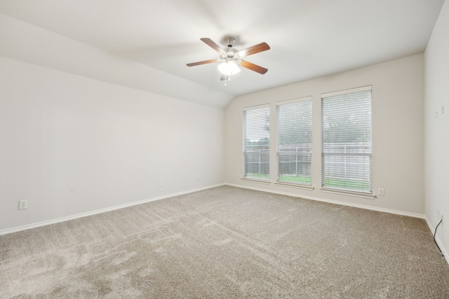 912 Kittery Dr, Desoto, TX 75115 - carpeted spare room featuring ceiling fan, baseboards, and lofted ceiling