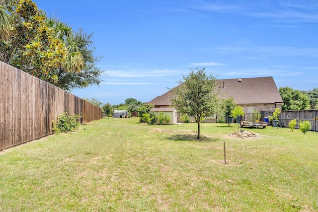 1102 Sunland Ct, Mansfield, TX 76063 - view of yard