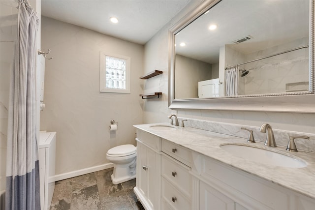 5010 Lahoma St, Dallas, TX 75235 - full bath with toilet, baseboards, double vanity, recessed lighting, and a shower with shower curtain