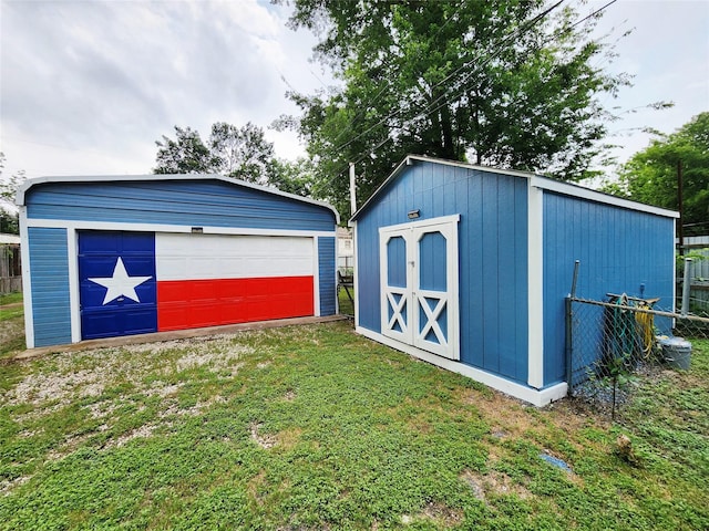 2908 Wilkinson Ave, Fort Worth, TX 76103 - view of outbuilding