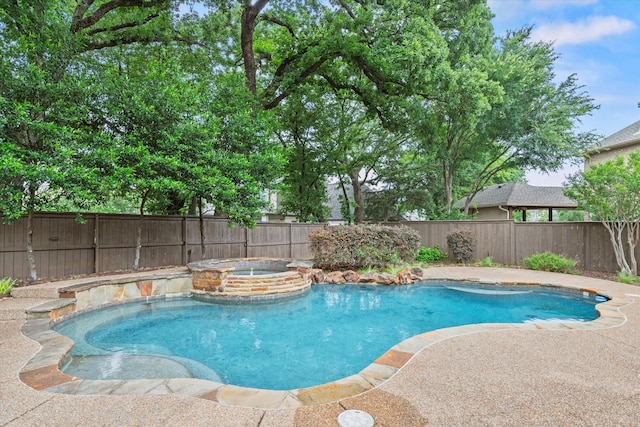 7300 Thames Trl, Colleyville, TX 76034 - view of swimming pool featuring a fenced backyard and a pool with connected hot tub