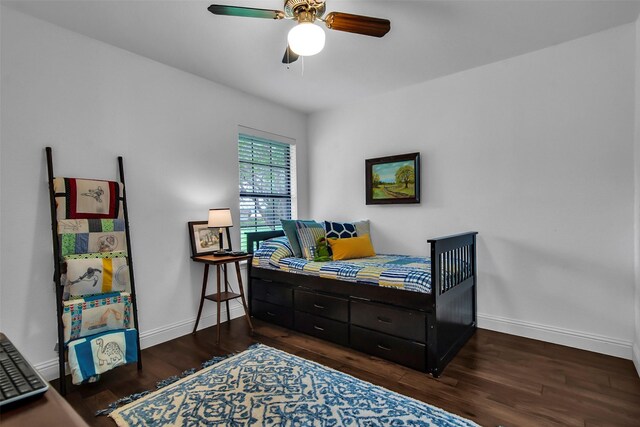 674 Milam Rd, Van Alstyne, TX 75495 - bedroom with wood finished floors, baseboards, and ceiling fan