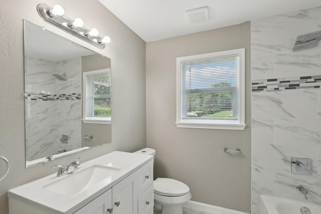 6405 Waynewood Ct, Fort Worth, TX 76135 - bathroom with plenty of natural light, toilet, vanity, and tub / shower combination