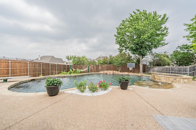 5309 Chatsworth Ln, Fort Worth, TX 76244 - view of swimming pool featuring a fenced backyard, a patio, and a pool with connected hot tub