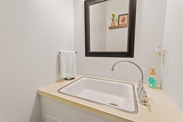 519 S Pearl St, Kemp, TX 75143 - bathroom with vanity