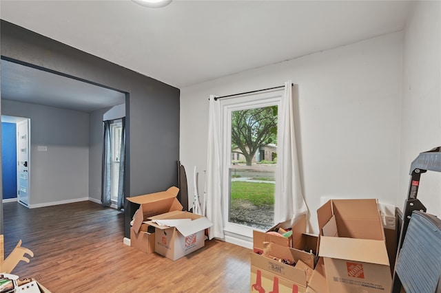 1420 Glacier Dr, Plano, TX 75023 - sitting room with wood finished floors and baseboards