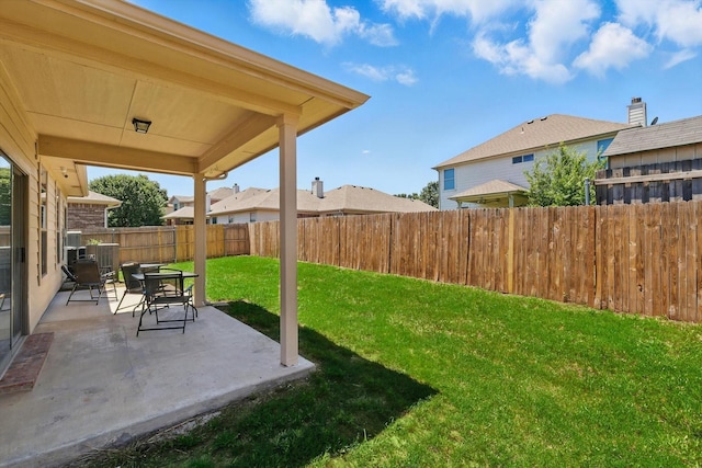 544 Baverton Ln, Fort Worth, TX 76052 - view of yard with a patio