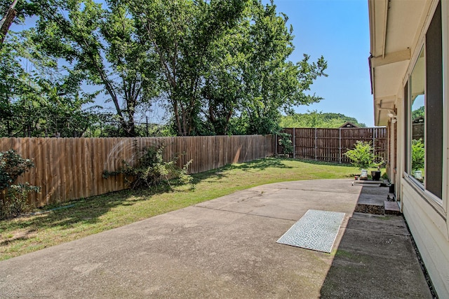 3809 San Lorenzo Dr, Denton, TX 76210 - view of patio / terrace