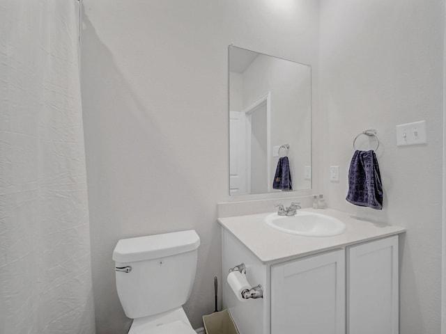 316 Crossvine Way, Princeton, TX 75407 - full bathroom with toilet, vanity, and a shower with shower curtain