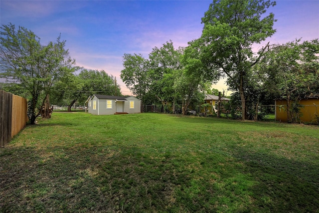 2511 S 7th, Waco, TX 76706 - view of yard featuring an outdoor structure
