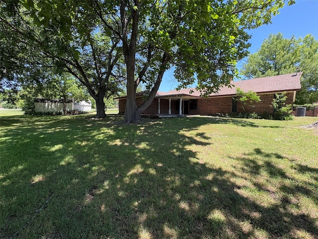 327 Shadowwood Trl, Ovilla, TX 75154 - view of grassy yard
