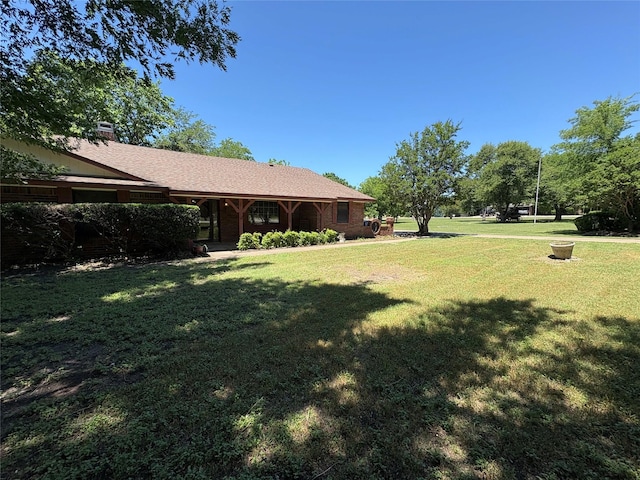 327 Shadowwood Trl, Ovilla, TX 75154 - view of green lawn