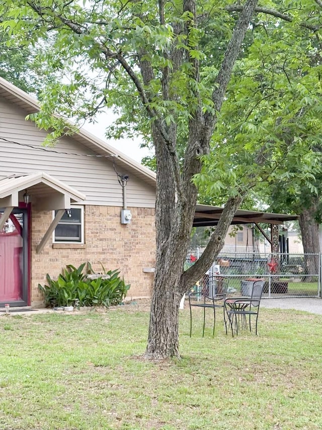 812 Walters St, Frankston, TX 75763 - view of yard