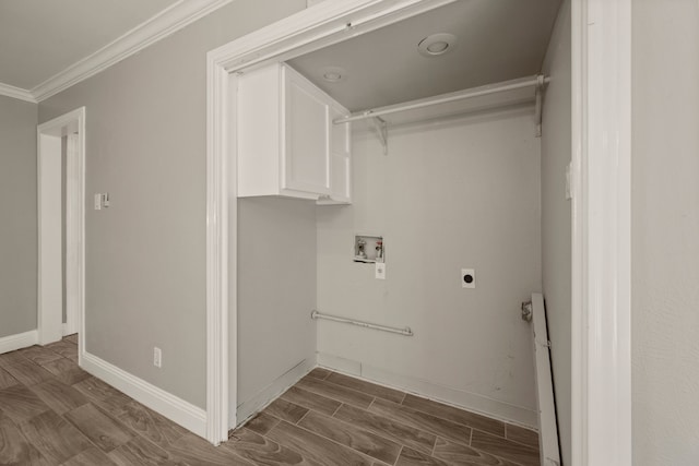 6455 Waverly Way, Fort Worth, TX 76116 - laundry area featuring hookup for a washing machine, ornamental molding, electric dryer hookup, wood tiled floors, and baseboards