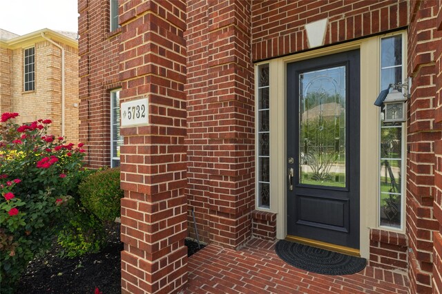 5732 Chelmsford Trl, Arlington, TX 76018 - entryway featuring dark wood-type flooring