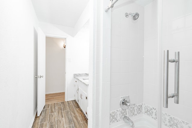 164 Harbor Dr, Gun Barrel City, TX 75156 - full bath with wood finish floors, tub / shower combination, and vanity
