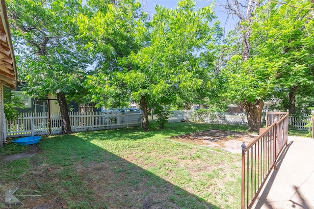 1541 S 9th St, Abilene, TX 79602 - view of yard