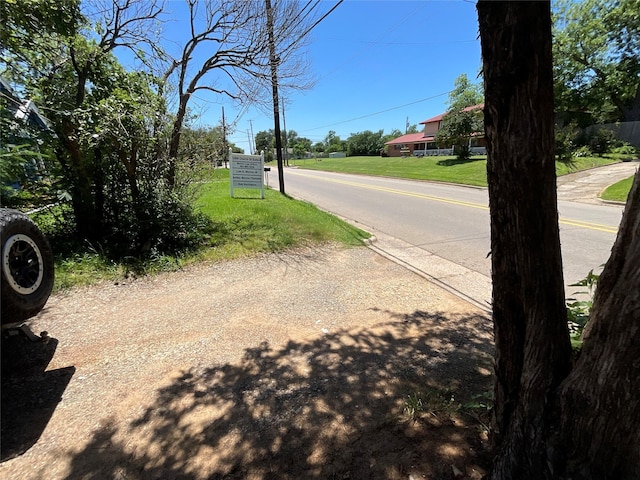 1008 Church St, Sulphur Springs, TX 75482 - view of asphalt street