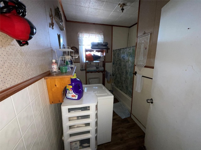 1008 Church St, Sulphur Springs, TX 75482 - laundry room featuring wood finished floors and crown molding