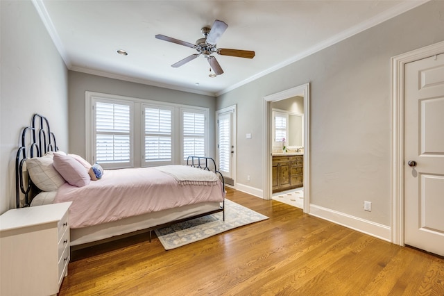 5447 Mccommas Blvd, Dallas, TX 75206 - bedroom featuring light wood-style flooring, ensuite bathroom, crown molding, baseboards, and a ceiling fan