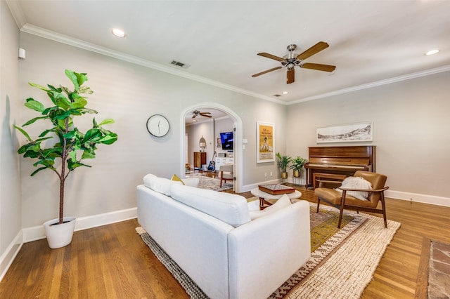5447 Mccommas Blvd, Dallas, TX 75206 - living area with a ceiling fan, wood finished floors, baseboards, recessed lighting, and crown molding