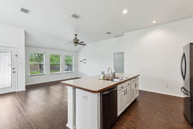 4033 Heavenly Way, Heartland, TX 75126 - kitchen with stainless steel appliances, a sink, dark wood-style floors, ceiling fan, and recessed lighting