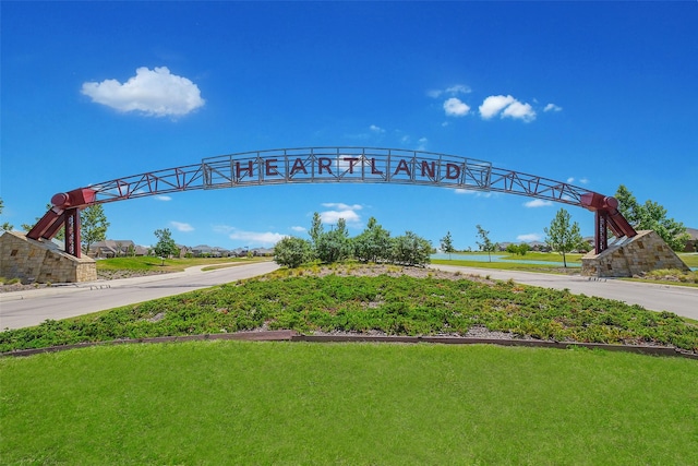 4033 Heavenly Way, Heartland, TX 75126 - view of surrounding community