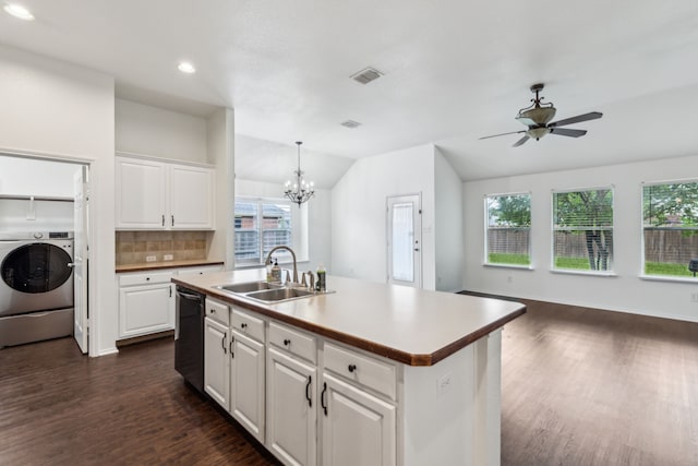 4033 Heavenly Way, Heartland, TX 75126 - kitchen featuring a sink, washer / clothes dryer, dishwashing machine, lofted ceiling, and dark wood-style floors