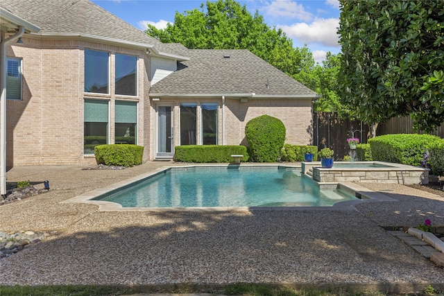 7513 Sugarbush Dr, Garland, TX 75044 - view of swimming pool featuring an in-ground hot tub and a patio