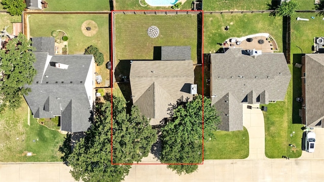 529 Mattie Ln, Lake Dallas, TX 75065 - aerial view of property's location featuring property boundaries highlighted