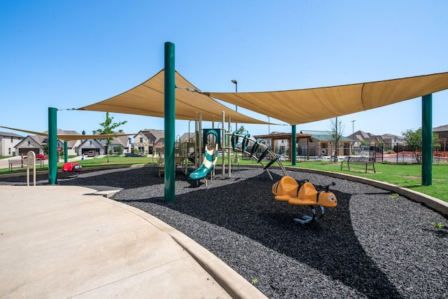 3234 Burke Dr, Royse City, TX 75189 - community play area with a residential view