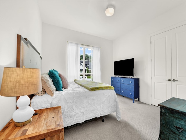 1117 Mountain View Dr, Weatherford, TX 76087 - carpeted bedroom with a closet