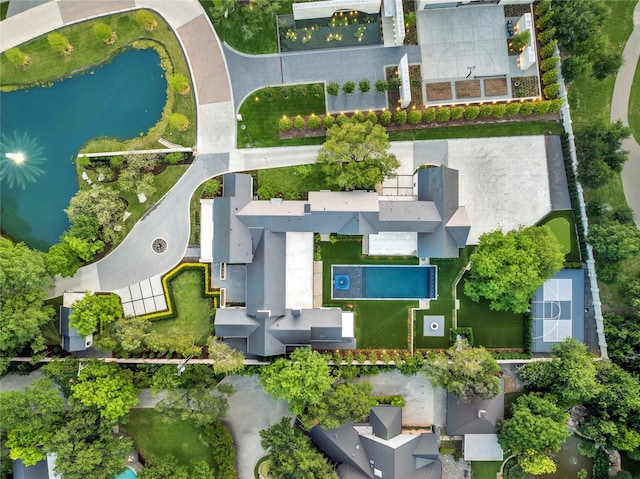 5531 Walnut Hill Ln, Dallas, TX 75229 - aerial view of property's location featuring a nearby body of water