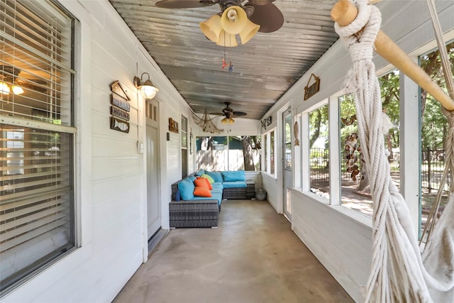 6505 Oakwood Lake Ct, Granbury, TX 76049 - sunroom / solarium with a ceiling fan