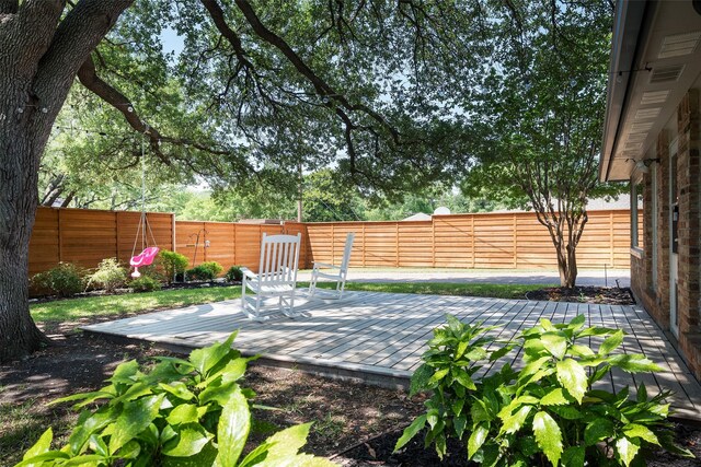 4018 Crown Shore Dr, Dallas, TX 75244 - fenced backyard with a patio area