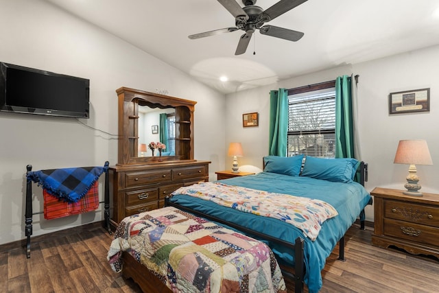 123 Little River Bnd, Mabank, TX 75156 - bedroom featuring wood finished floors, vaulted ceiling, and ceiling fan