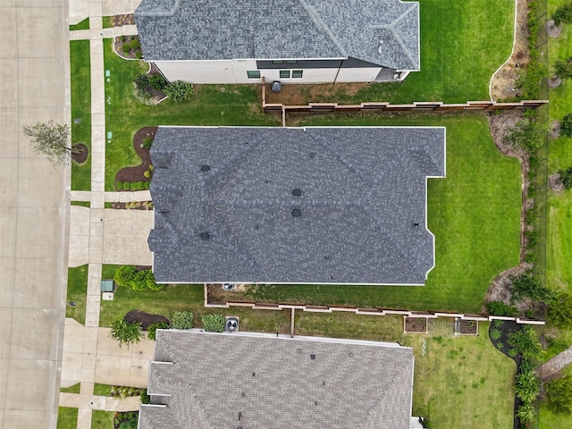 1812 Welker Dr, Van Alstyne, TX 75495 - drone / aerial view