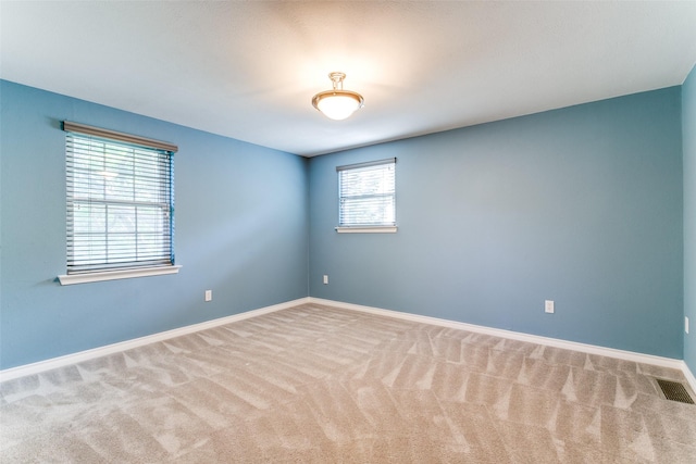 907 Glen Dell Dr, Irving, TX 75061 - unfurnished room featuring carpet flooring