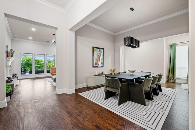 655 Creekway Dr, Irving, TX 75039 - dining space with wood finished floors, ornamental molding, baseboards, recessed lighting, and ceiling fan