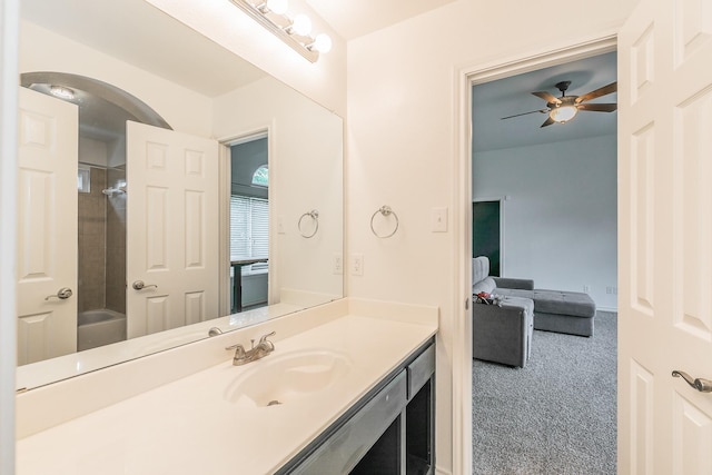 5424 Yellow Birch Dr, Fort Worth, TX 76244 - full bath with vanity, a ceiling fan, and shower / bath combination