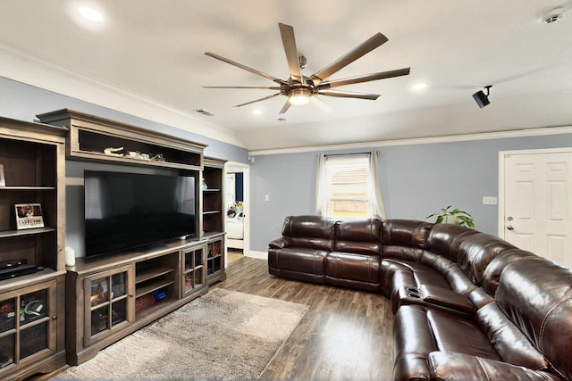 2715 Myopia Ct, Dallas, TX 75253 - living area with ceiling fan, wood finished floors, crown molding, recessed lighting, and baseboards