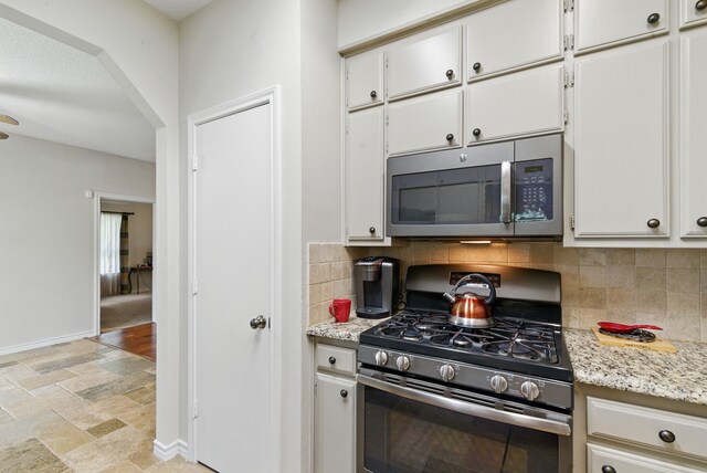 154 Scott Ln, Weatherford, TX 76085 - view of patio / terrace