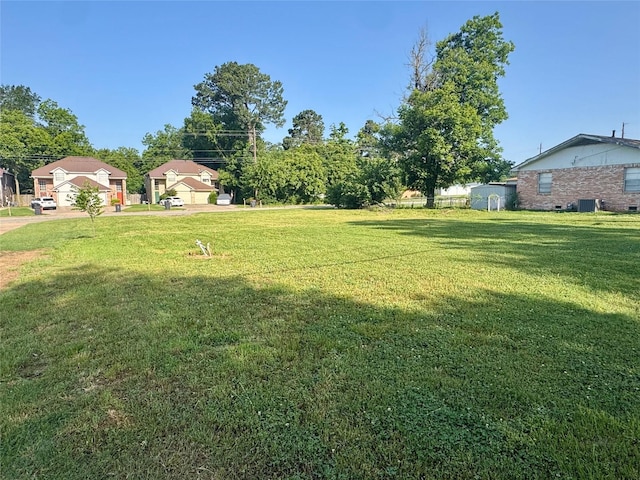 365 28th St NE, Paris, TX 75460