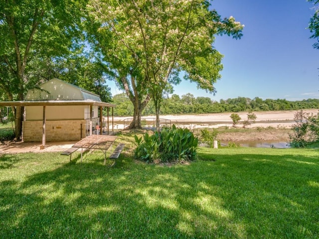 7710 Ravenswood Rd, Granbury, TX 76049 - view of green lawn