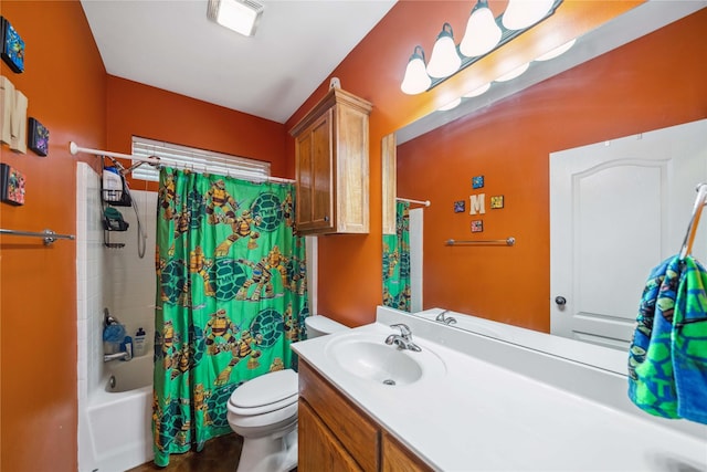14125 Lone Pne, Brownsboro, TX 75756 - bathroom with toilet, shower / bath combo with shower curtain, and vanity