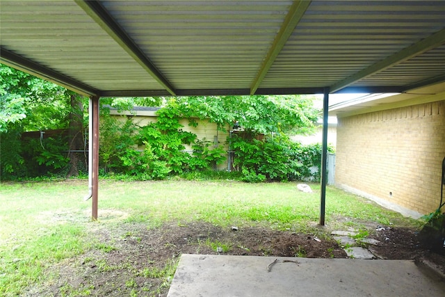 212 E Kearney St, Mesquite, TX 75149 - view of yard