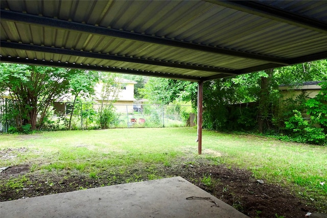 212 E Kearney St, Mesquite, TX 75149 - view of yard featuring a patio