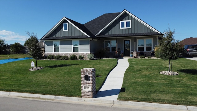 10116 T Bury Ln, Waco, TX 76708 - craftsman house featuring board and batten siding and a front yard