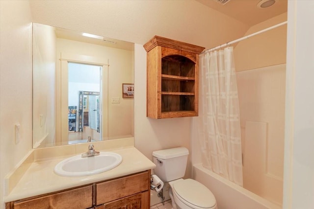 121 Big Jake Ct, Weatherford, TX 76088 - bathroom featuring toilet, vanity, and shower / tub combo with curtain